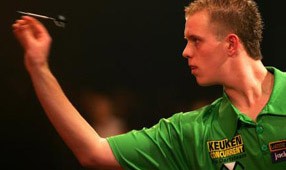 Van gerwen gibt nach wm auslosung ein versprechen an raymond van barneveld 2007 11 28