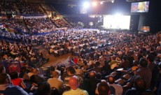 Premier league of darts in sheffield vor rekordkulisse 2008 03