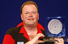 Raymond van barneveld will das tripple bei den uk open in bolton 2008 06