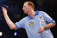 Vincent van der voort gewinnt den 6 spieltag der pdc championship league darts 2008 09 25