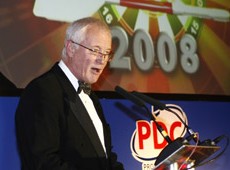 User fragen der pdc vorsitzenden barry hearn antwortet 2009 02