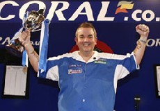 Phil taylor gewinnt die pdc players championship finals 2009 2009 02 02