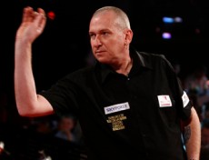 Mark walsh gewinnt im finale in derby gegen phil taylor 2010 02