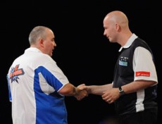Phil taylor gewinnt auch den uk open qualifier in wigan 2010 03