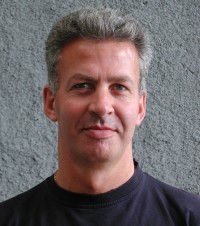 Magnus Caris - Poker Face