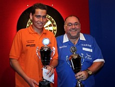 Deta hedman und benito van de pas gewinnen die 23 bulls german open 2011 04