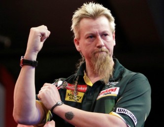 Pdc dart wm 2012 13 spieltag whitlock demontiert anderson lewis gewinnt gegen jenkins 2011 12