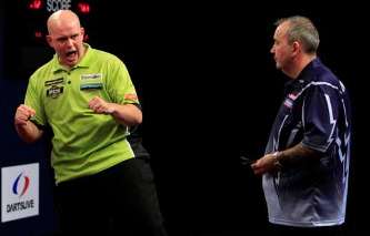 Michael van gerwen gewinnt die 20 und letzte players championship 2012 in barnsley 2012 11 25