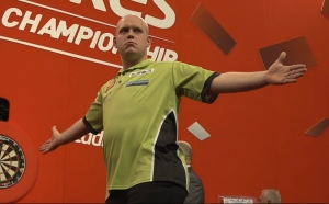 Pdc dart wm 2013 phil taylor und michael van gerwen ziehen in das finale ein 2012 12