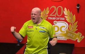 Pdc dart wm 2013 michael van gerwen und james wade stehen im halbfinale 2012 12 29