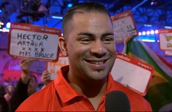 Pdc dart wm 2014 tag 12 devon petersen und mark wester ueberzeugen 2013 12 27