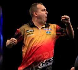 Premier league darts 2015 spieltag 5 huybrechts und bunting mit erstem sieg 2015 03