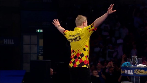 Pdc dart wm 2016 tag 3 dimitri van den bergh sorgt fuer naechste ueberraschung 2015 12 19