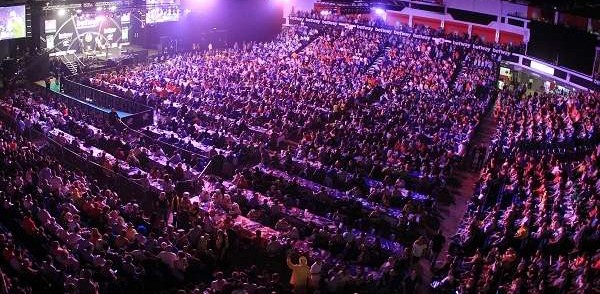 Premier league darts 2016 smith und chisnall ausgeschieden taylor neuer tabellenfuehrer 2016 03 31