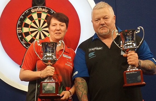 Darryl fitton und lisa ashton gewinnen die bdo world trophy 2016 ashton mit neuem tv average rekord 2016 05 31
