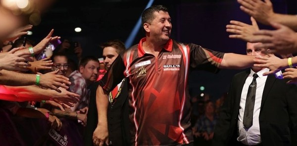 German darts championship tag zwei suljovic grossartig allenstein und rodriguez nicht mehr im turnier 2016 10 15