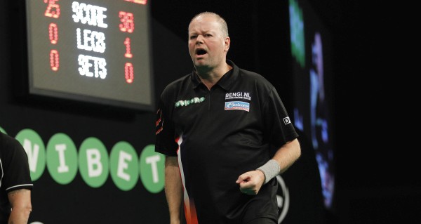World grand prix tag fuenf van gerwen und van barneveld oben auf 2016 10 07