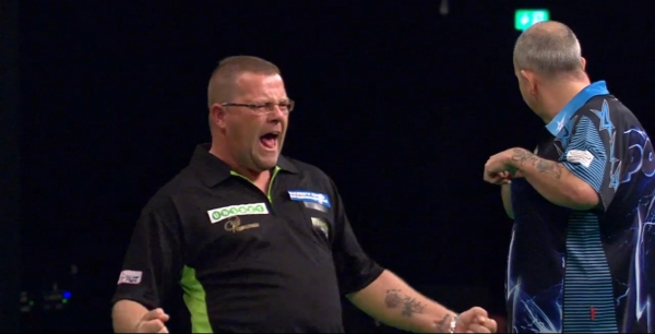 World grand prix 2016 tag 2 mensur suljovic peter wright und phil taylor ausgeschieden 2016 10 03