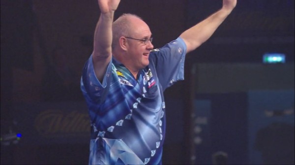 Pdc dart wm 2017 tag 9 mittag white smith und van de pas sind die ersten achtelfinalisten 2016 12 23