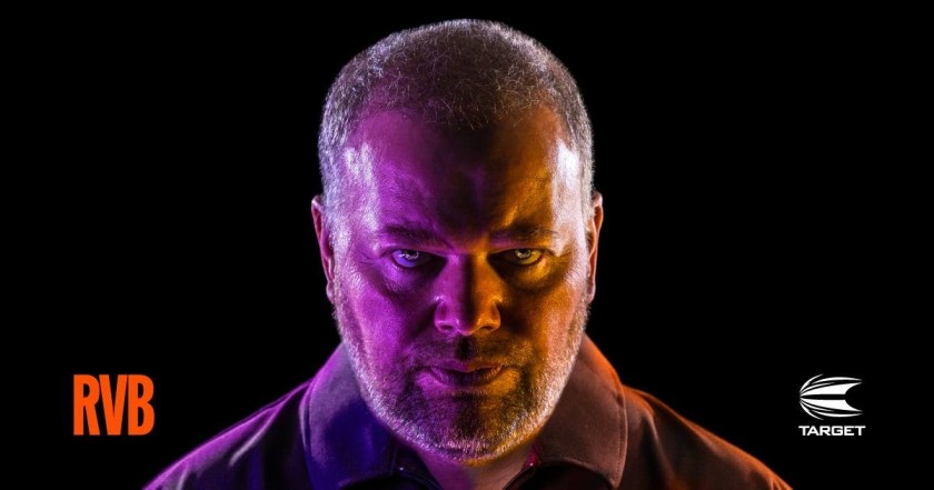 Raymond van barneveld wechselt zu target darts 2017 07