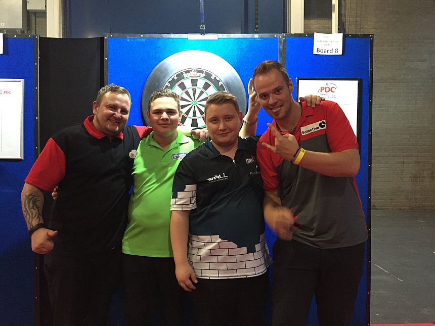 Qualifier fuer maastricht und mannheim hopp und schindler schlagen zu allenstein wirft 9 darter 2017 08