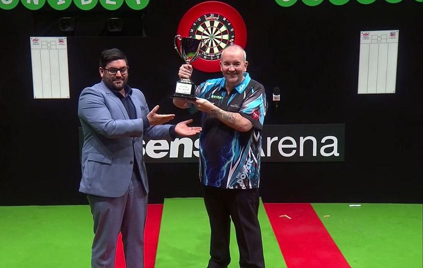 Melbourne darts masters 2017 taylor triumphiert ueber wright 2017 08 20