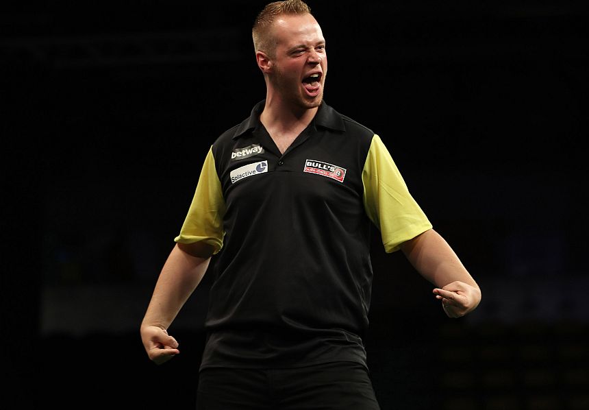 International darts open 2017 tag 1 hopp haelt deutsche fahne hoch 2017 09 22