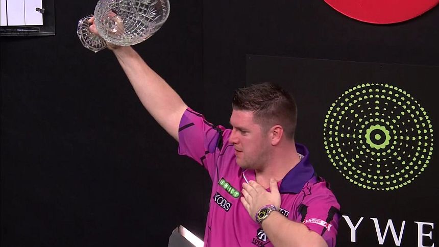 Daryl gurney gewinnt den world grand prix 2017 2017 10 07