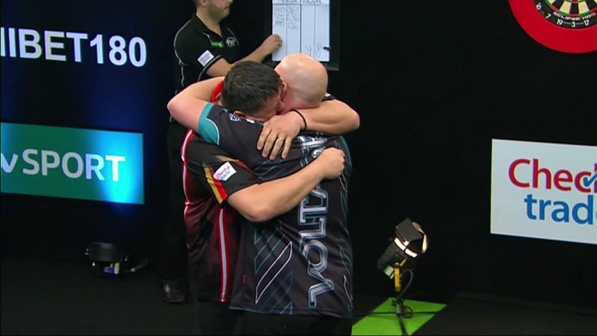Masters 2018 viertelfinale suljovic schlaegt cross barney van gerwen brilliant 2018 01