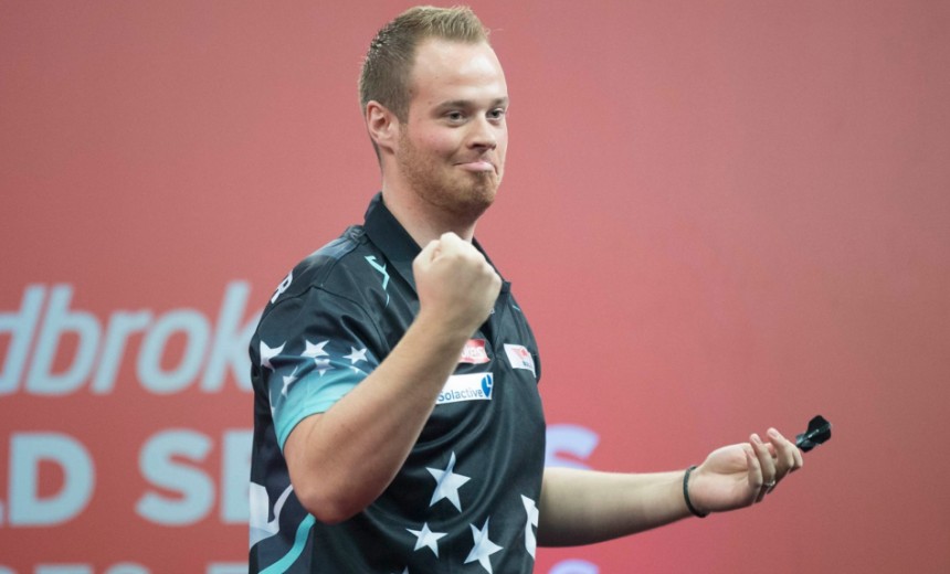 German darts grand prix hopp erreicht runde zwei berndt und rasztovits im pech 2018 03