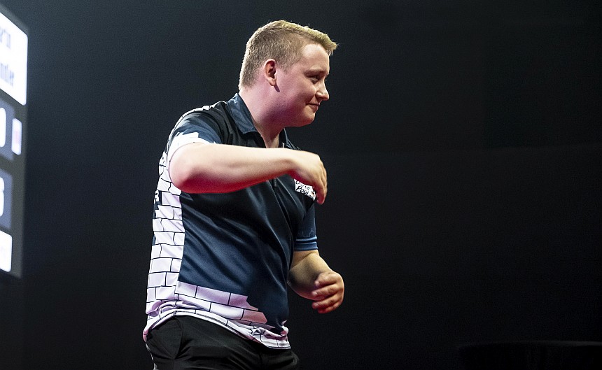 European darts trophy schindler und clemens ueberstehen auftakt 2018 10