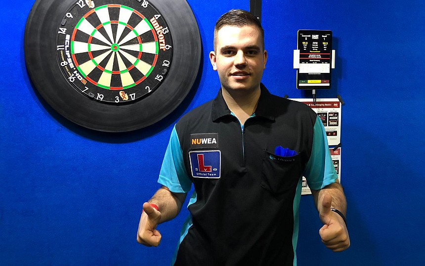 European q school tag 1 niels zonneveld holt sich erste tourcard 2019 01 03