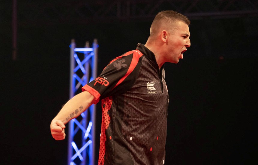 European darts grand prix aspinall beeindruckt smith und price scheitern 2019 05 12
