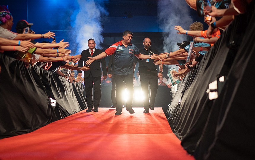 Czech darts open suljovic weiter im rennen 2019 06