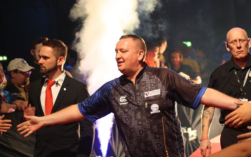 European darts matchplay van gerwen gelingt revanche gegen suljovic 2019 09 08