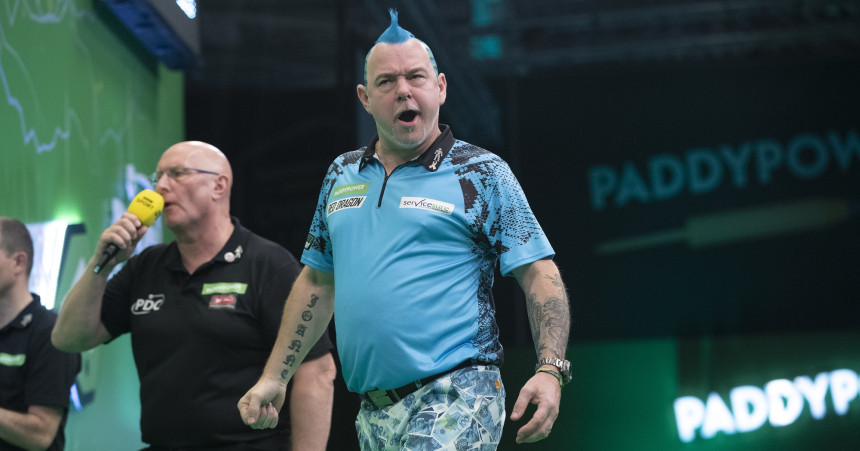 Champions league wright und van gerwen stuermen ins halbfinale 2019 10 19