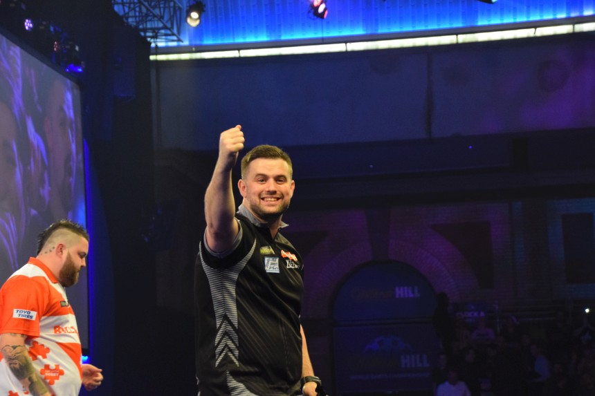 Dart wm 2020 woodhouse bezwingt smith suzuki verpasst comeback sieg 2019 12 16