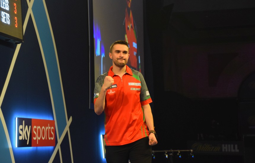 Home tour jamie lewis feiert premierensieg 2020 04