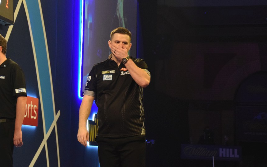 Home tour woodhouse ueberragt mit 9 darter rodriguez schlusslicht 2020 04