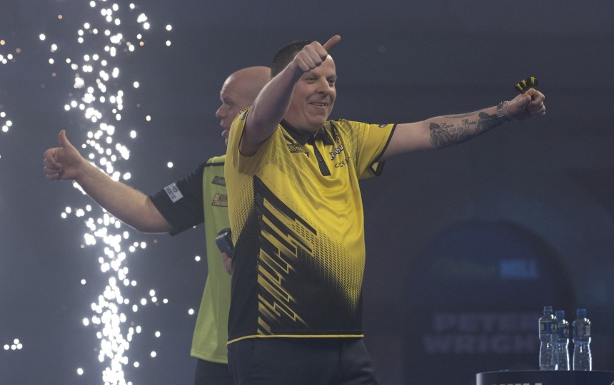 Dart wm 2021 sensationeller chisnall verpasst mvg lehrstunde price uebersteht naechsten decider 2021 01
