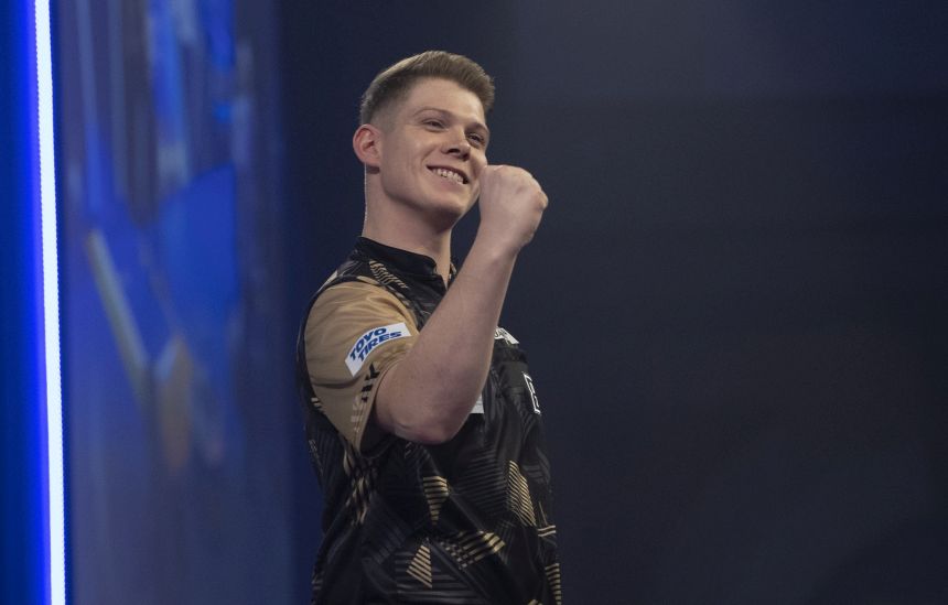 European q school 2021 kurz roetzsch und van barneveld ungeschlagen 2021 02 10