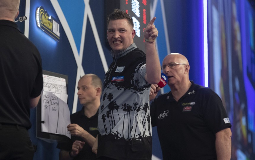 Super series dobey schnappt sich ersten pdc titel 2021 07 06