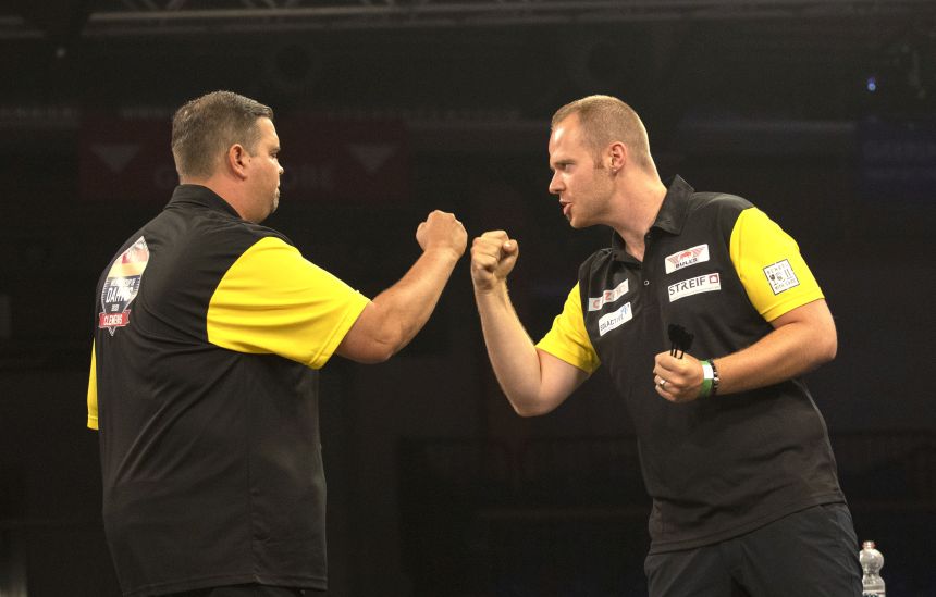 World cup of darts deutschland kaempft sich weiter oesterreich souveraen 2021 09