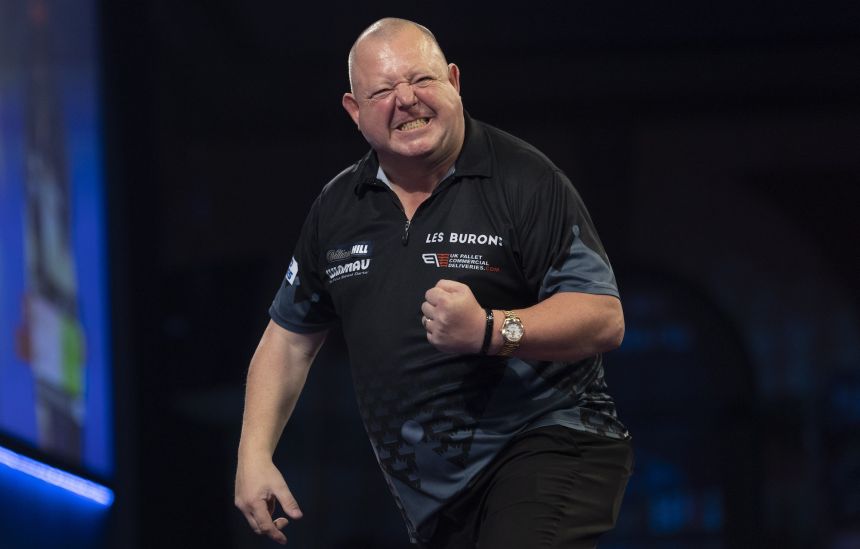 Dart wm 2022 king mit furiosem comeback chisnall siegt ebenfalls 2021 12 21