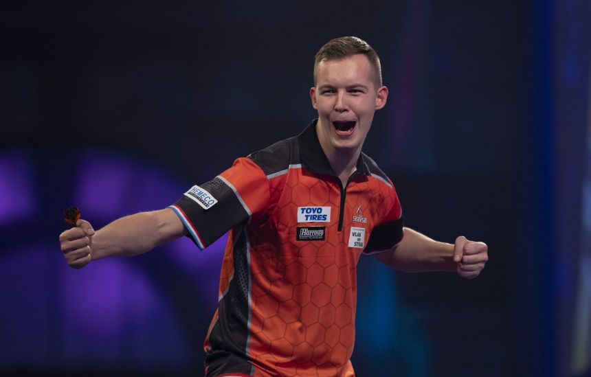 Development tour nentjes siegt schmutzler im viertelfinale 2022 05