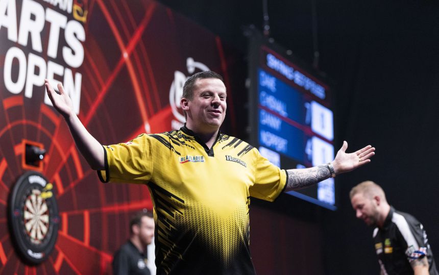 Players championship sensationeller chisnall feiert gegen rock naechsten titel 2022 10
