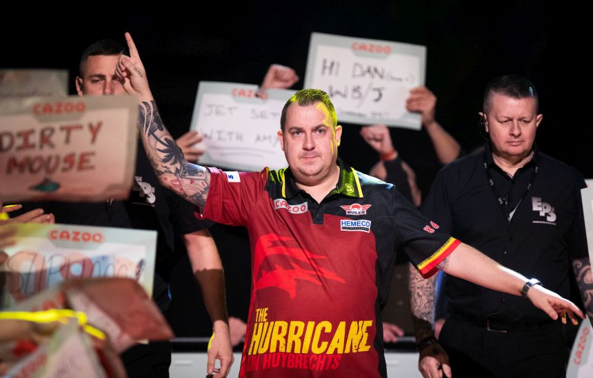 Dart wm 2023 huybrechts enttrohnt den titelverteidiger barney ohne chance 2022 12 27