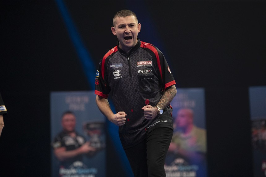 Dartn de wm countdown 2023 nathan aspinall 10 zurueck im kreis der top spieler 2022 12