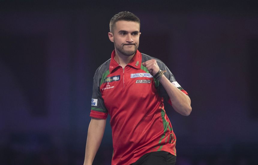 Uk q school jamie lewis und christian perez unter den tagessiegern 2023 01