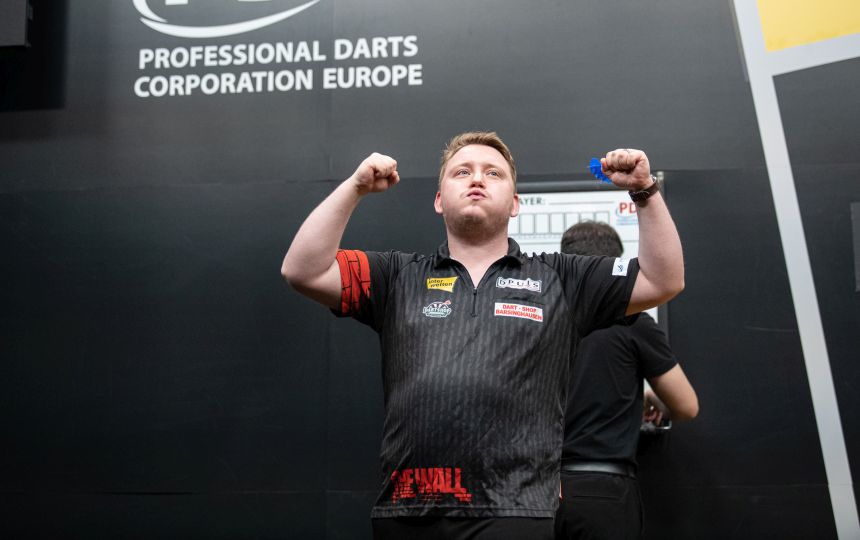 International darts open schindler im viertelfinale springer gestoppt 2023 04